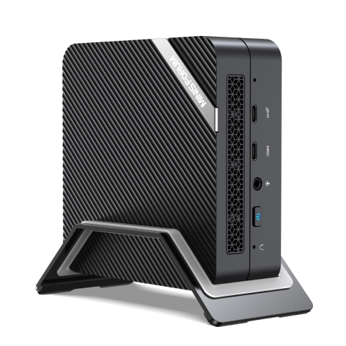 Minisforum UM690